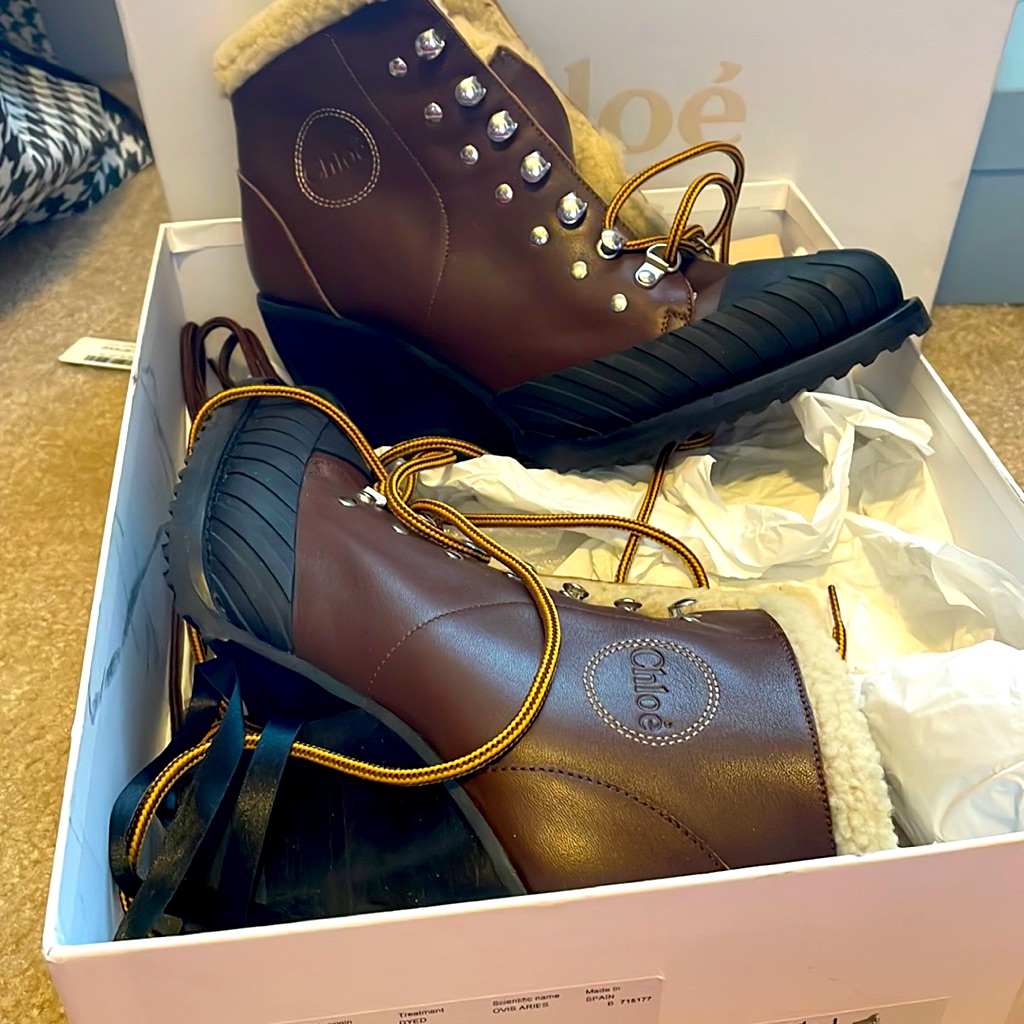 Brand New Chloe Fur Lined Ankle Boots Size 40